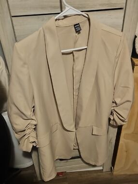 SHEIN Beige Draped Shawl Collar Blazer with Ruched Sleeves